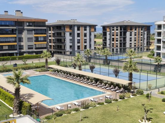 Rw Nefes'ten Burhaniye'nin En Prestijli Sitesinde Geniş 1+1