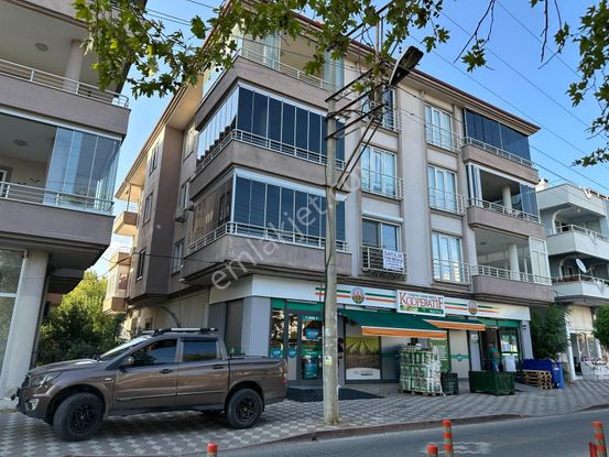 Ayanoğlundan Akçayın Kalbinde Ön Cephe Geniş Balkonlu 3+1 Daire