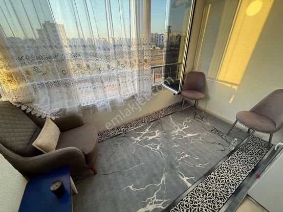 Bağcılar Hava Alanı Kavşağı Civarı 3+1 Satılık Bakımlı Daire