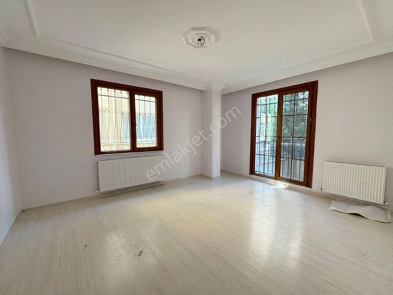 Mertcan'dan Kavakpınar Mah. Caddeye 1dk İskanlı Yüksek Giriş 2+1