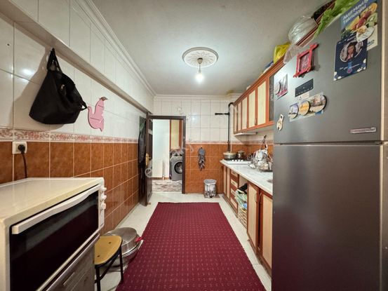 İmir Emlak'tan 120m2 Yüksek Giriş Okullar Bölgesinde 3+1 Daire