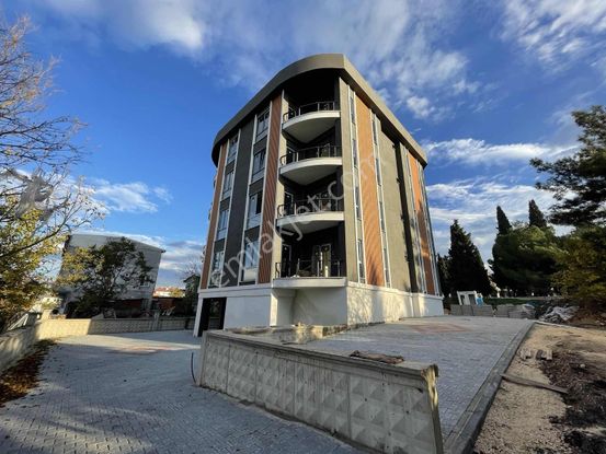 Biens'ten Yolçatı'da 1+1 Sıfır Satılık Manzaralı Daire