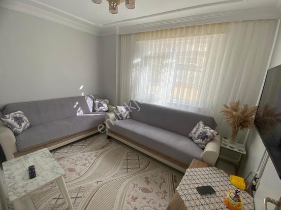 Mertcan'dan Ankara Cad.1dk Mesafeli İskanlı Giriş Kat 2+1