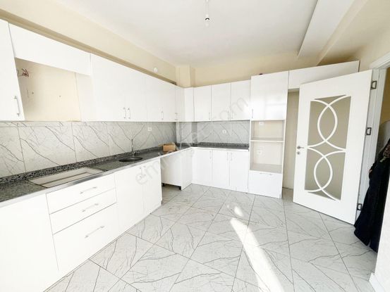 Taha Emlak Tan Toki Üç Kuyularda Kiralık 2+1 Daire