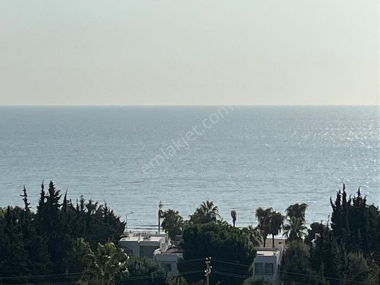 Ethereal'den Soli Civarı Deniz Manzaralı Kombili 3 Cepheli 2+1