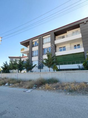 Emrah Çiftci'den Selçuklu Sancak Mah.novada Avm Civarı Satılık 2+1 Bakımlı Daire