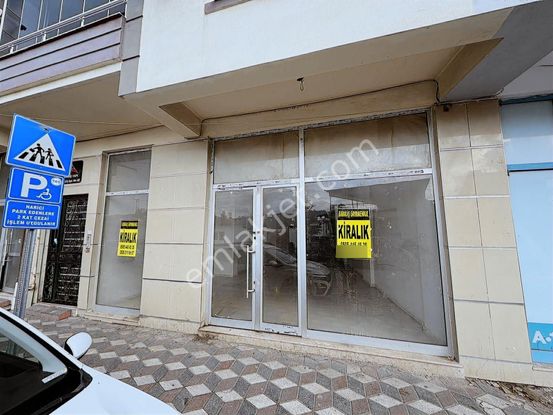 Karakaş'tan Havuzlu Kahveler Mevkii 170m2 Kiralık Dükkan