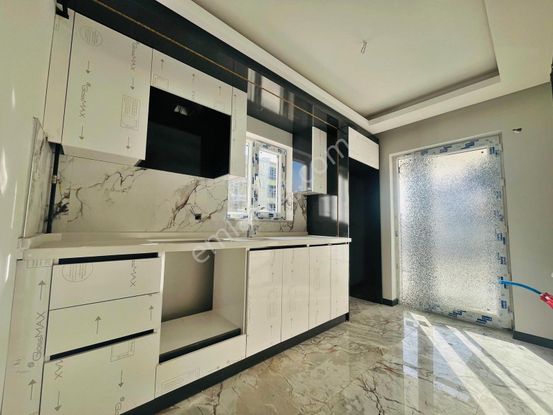 Yuvam'dan Mendereste E.banyolu Geniş Oturum Sıfır Lüx Fırsat 2+1