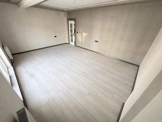 Okullar Bölgesinde Geniş Ve Kullanışlı 3+1 Krediye Uygun Kaçmaz