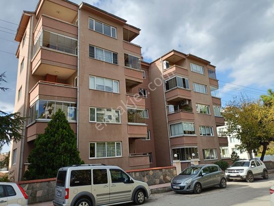 Ataevler Cumhuriyet Mh.de Masrafsız Bakımlı Kiralık 3+1 Daire