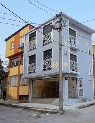 Bornava İnönü Mah De Merkezi Konumda Satılık 2+1 Dubleks Daire