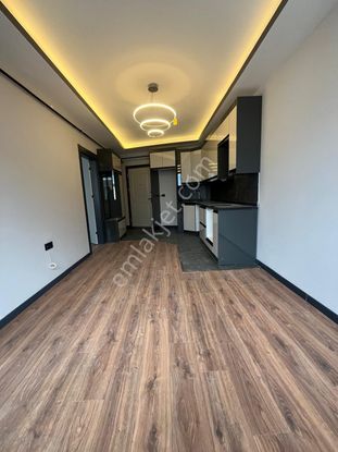 Nm Gayrimenkul Den Erdemoğlu Tıtanıc