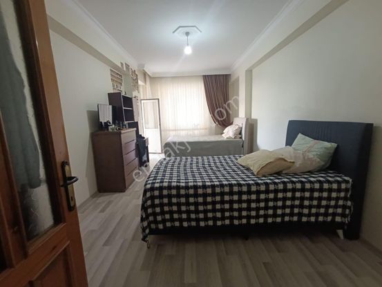 Gaziler Bugdaycilar Plaza Yanı 3+1