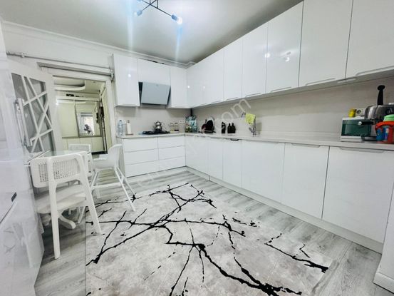 Şentürk Gayrimenkul'den Karapürçekde Ful Yapılı Kaçırılmaz Daire