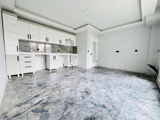 Şentürk Gayrimenkul'den Beşikkaya'da Giriş Kat 0-daire