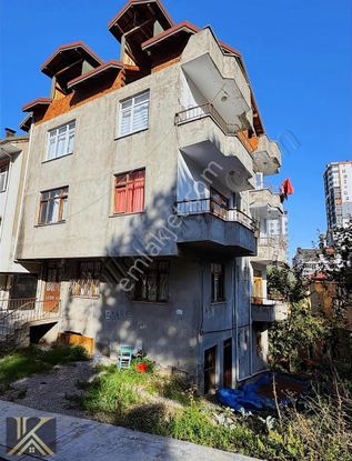 2k Emlaktan Şerifiyede Satılık 3+1 Müstakil Daire