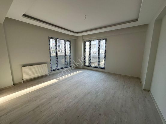 100. Yıl Mah. 2+1 Ebv. Banyolu, Sıfır, Site İçi Havuzlu Daire