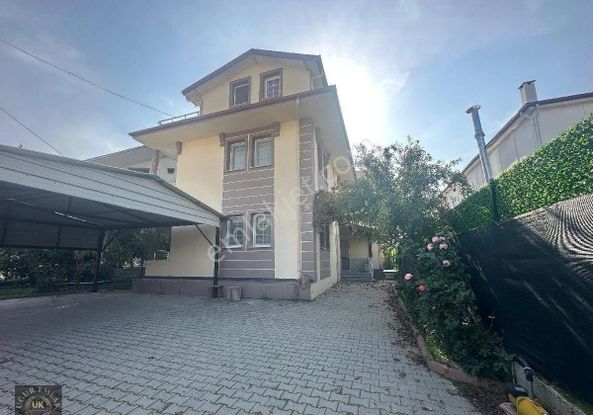 Uğur'dan Seydikemer Könteşte Komple Satılık Bina