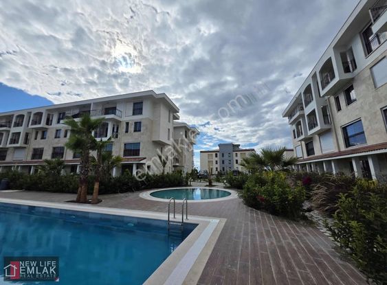 Kuşadası Panoramik Deniz Manzaralı Daire