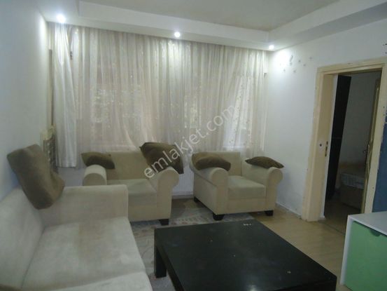 Aydınlıkevlerde Eşyalı 1+1 Kiralık Daire Gizem Emlaktan