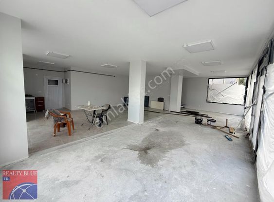 Petrol Yolu Cad. Komşu Depolu 'boş' 140m2 Satılık Dükkan