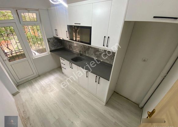 ▀▄mera Emlaktan Akçayda İçi Full Yapılı Merkezi 2+1 100m2 Daire