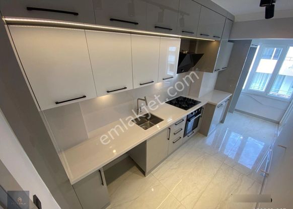 ▀▄mera Emlaktan Akçayda İçi Full Yapılı Merkezi 2+1 100m2 Daire