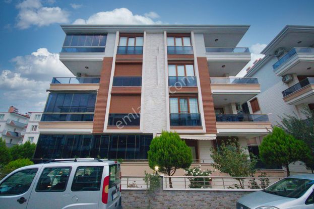 🛑🛑aktif'ten Akçay'da Satılık Müstakil Tadında Çift Balkonlu Harika 2+1 Daire