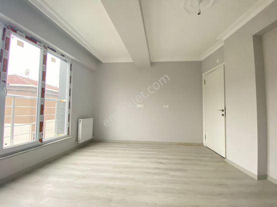 Yüzyıl Mah Türkiye Emlak 3+2 Kredili 160m2 3.kat Dublex Kod 2488