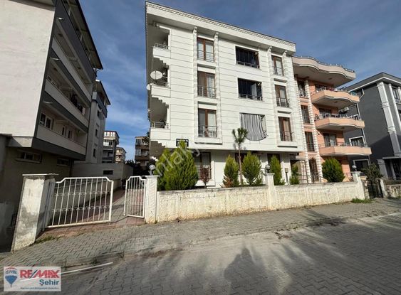 Remax Şehir'den İsmet Paşa Mah. Satılık 2+1 Daire