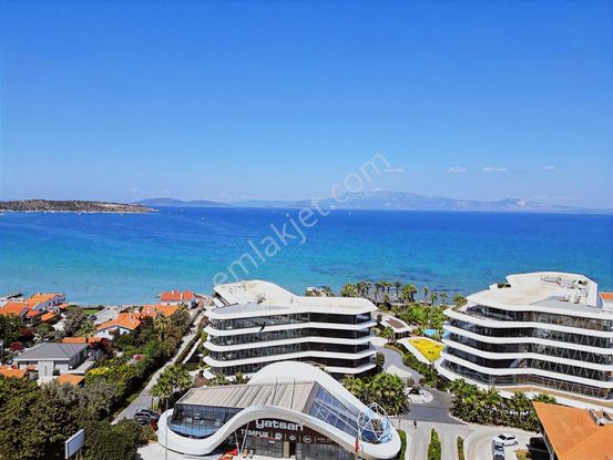 Çeşme Boyalık'ta Aşkan Rezidans'ta Satılık 1+1 Daire