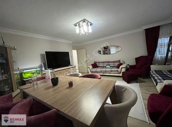 Remax Mıd Ofsınden Bahçelievlerde 2+1 Satılık Daire