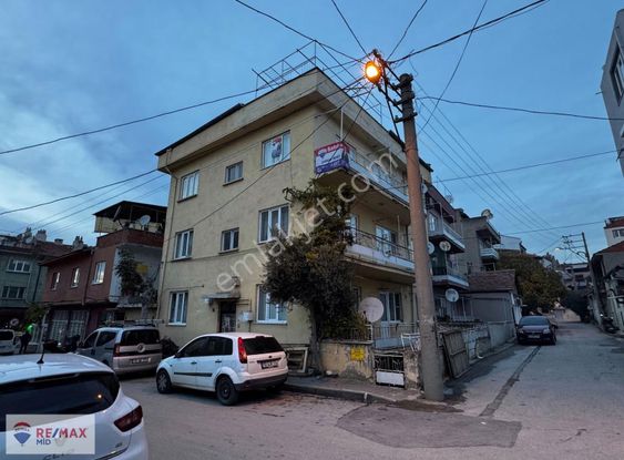 Eşyaları Ile Bırlıkte Satılık Maltepe Mah 2+1 Daıre