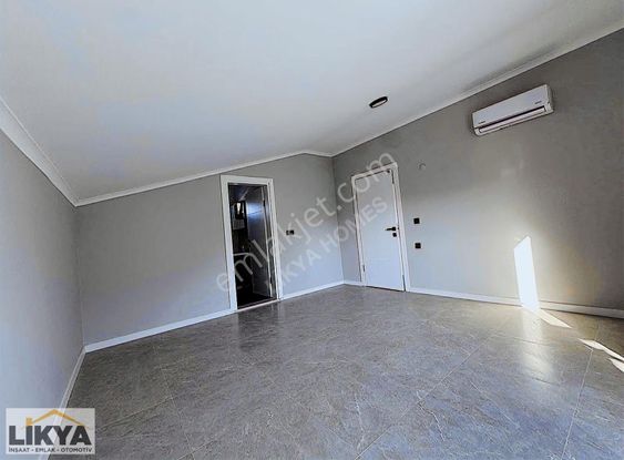 Menteşeoğlu Mah. 4+1 Tripleks Korunaklı Lüks Kiralık Villa