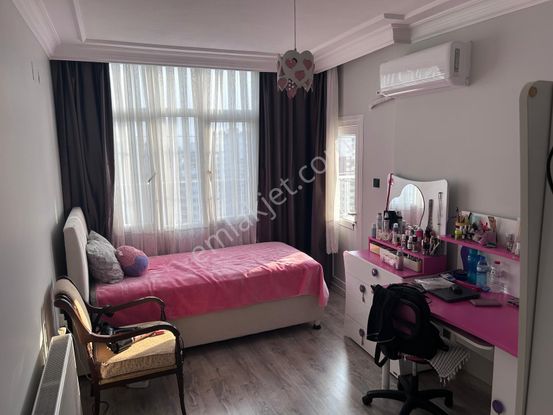 3+1 Yurt 13-13katı Kap.mutfak Dgaz Dam İzalasyon A.türkrş Üzeri İçi Yapılı Hasarsız Kgb Cephe