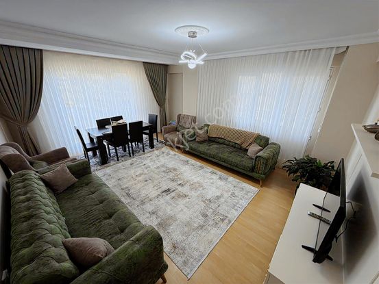 Gebze Mutlukent Dibi Asansörlü 110 M2 Satılık 2+1 Arakat Daire