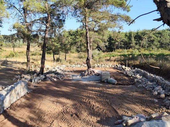 Menderes Yeniköy'de Resmi Tapulu Yer