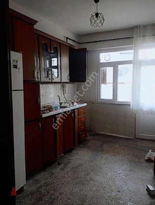 Ebrar Emlak'tan 3+1 Yenişehir Ofiste Doğalgazlı Kiralık Daire