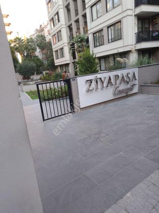 Ziyapaşada Site İçerisinde.