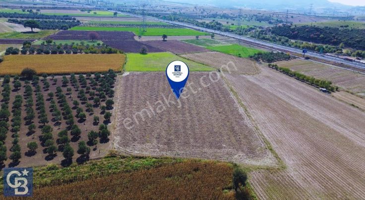 Aliağa Yalı Mahallesi'nde Yatırıma Uygun Satılık 13500 M2 Tarla