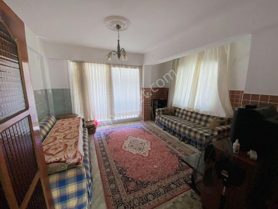 Kuşadası Sahil Sitelerin De Denize 600 Mt Mesafede 2+1 Yazlık