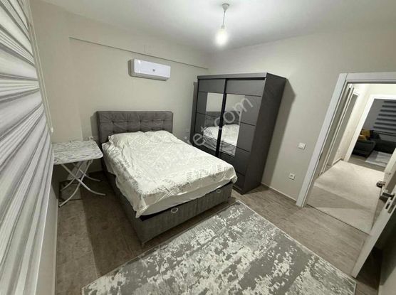 Gizem'li Emlaktan Havuz Manzaralı, Eşyalı Satılık 2+1 Daire