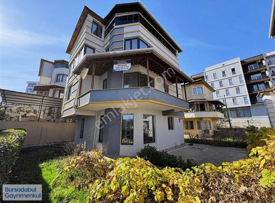 Bursadabul'dan Adalet Mah 4 Katlı Bahçeli Villa