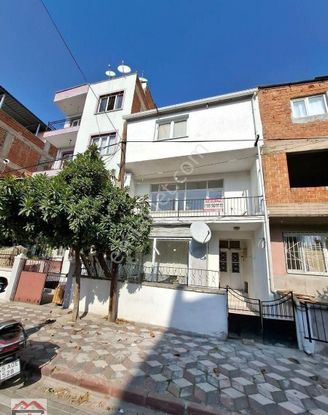 Akhisar Ulucami Fahri Sertel Emlaktan Bekara Kiralık Daire