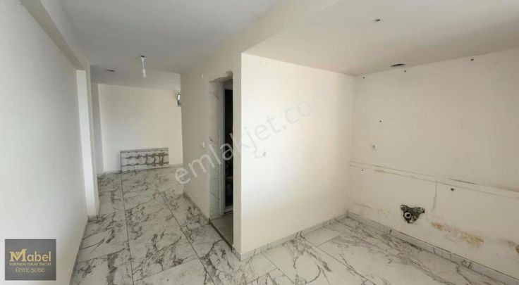 Ana Yolda - Ful Deniz Manz.liman Karşısı 3 Cephe Vitrinli Dükkan