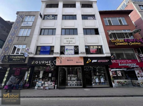 Mabel'den Cumhuriyet Meydanında Kiralık Ofis