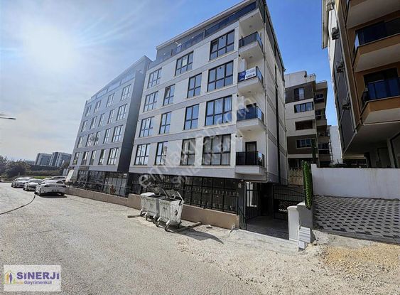 Nilüfer Balat Ta Satılık 1+1 Ara Kat Ön Cephe Sıfır Daire