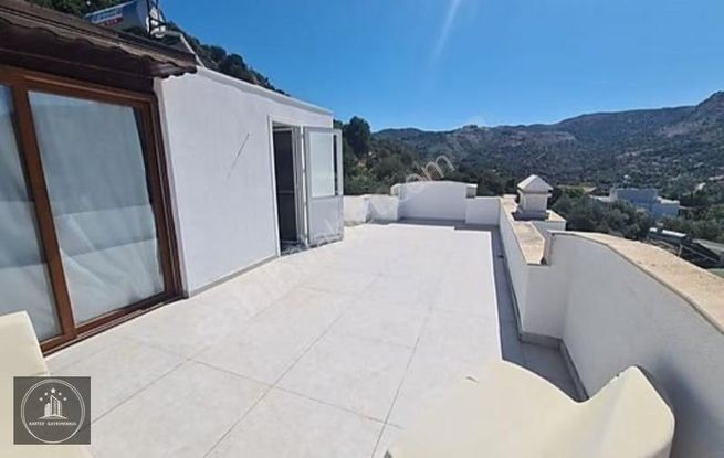 Acil Bodrum Yalıkavak Malikaneler Bölgesin'de Satılık 3+2 Villa