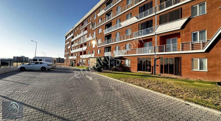 Çanakkale Devlet Hastanesi Yakınında 1+1 Satılık Daire