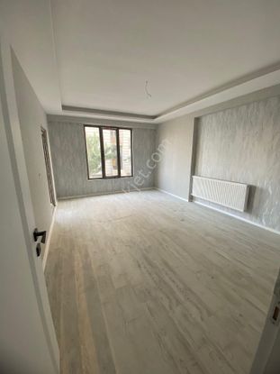 Akpiyar'da Süper Konumda Uygun 4+0 Sıfır Daire